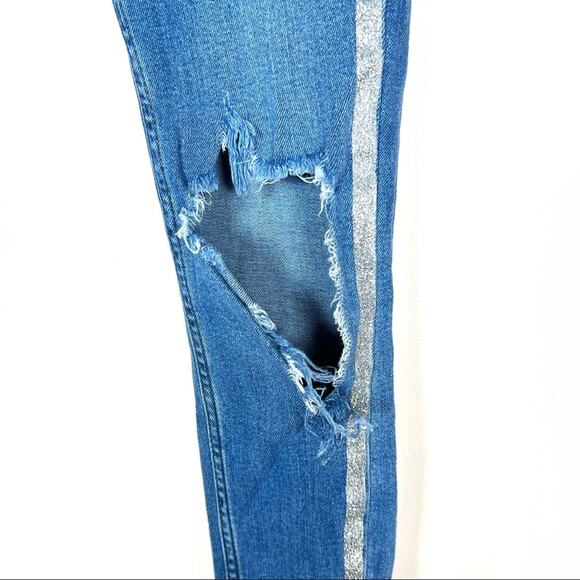 Zara medium wash distressed skinny jeans with silver side stripe size 4 B170 - Picture 3 of 7